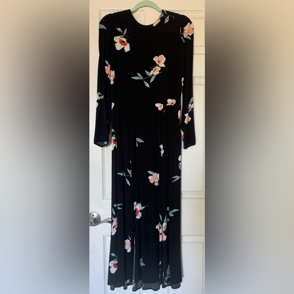 Reformation Vanessa dress - Picture 5 of 7